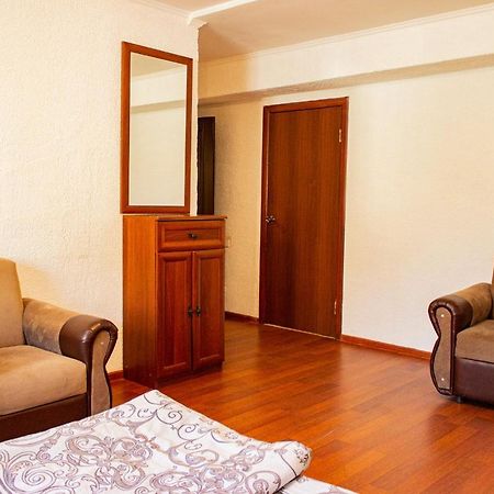 Nuri Hotel Стадион Karagandy Екстериор снимка