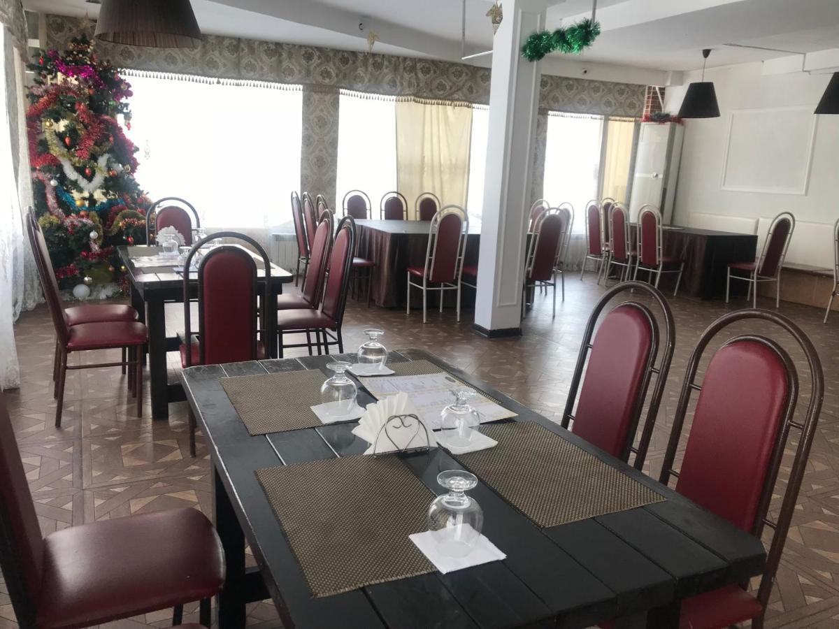 Nuri Hotel Стадион Karagandy Екстериор снимка