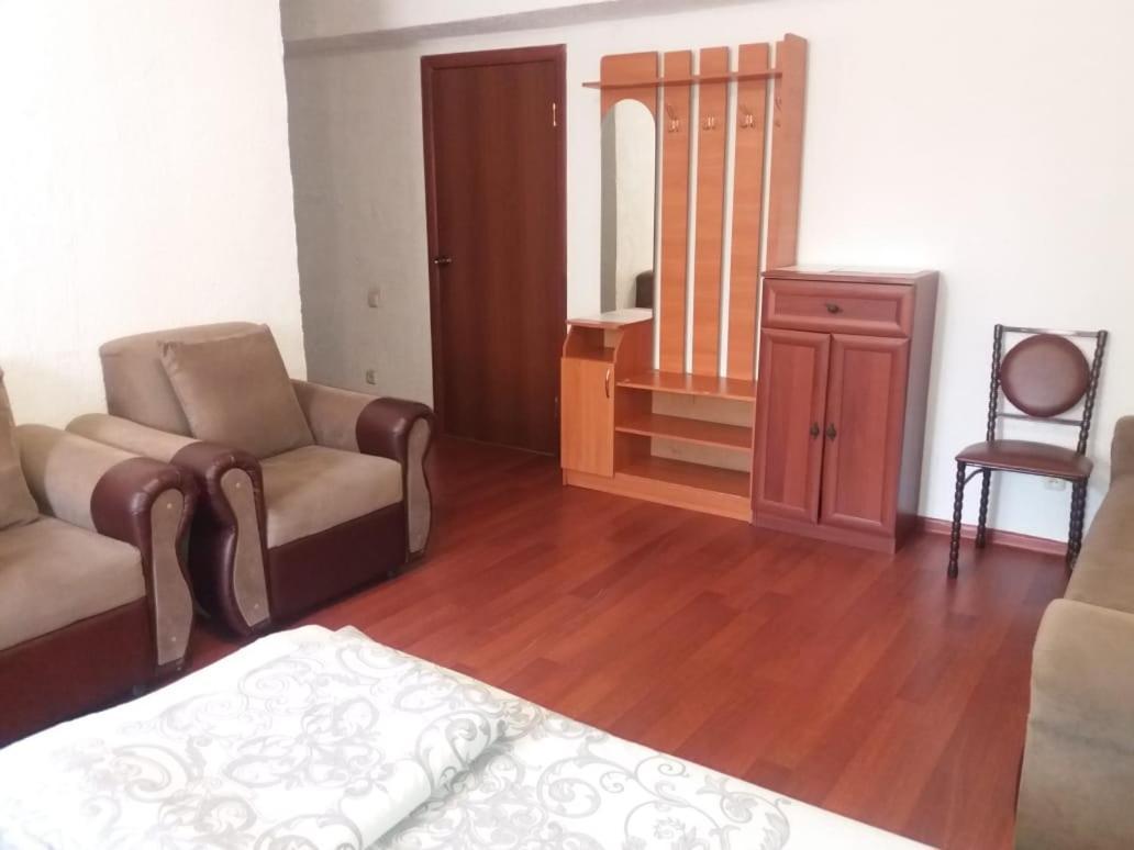 Nuri Hotel Стадион Karagandy Екстериор снимка