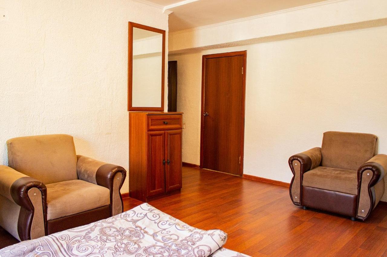 Nuri Hotel Стадион Karagandy Екстериор снимка